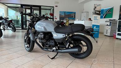 Moto Guzzi V7 IV STONE/SPORT/SPECIAL