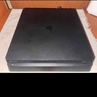 Playstation 4 slim / 500 gb / Giochi inclusi