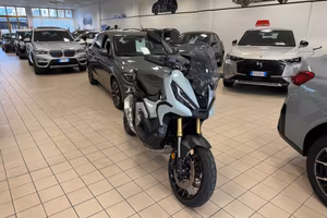 Honda X-ADV 750 R