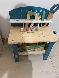 Tavolo lavoro per bambini
