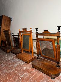 Svendita di oggetti antiquariato e modernariato