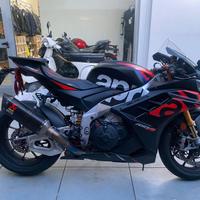 Aprilia RSV4 Factory - 2023