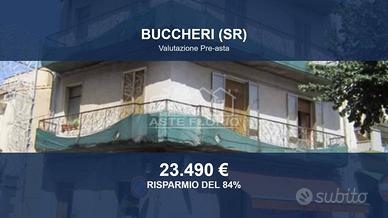 Immobile in asta di 238 m² con più di 5 locali a B