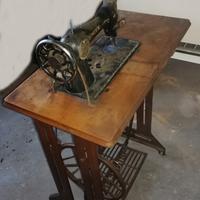 Macchina da cucire Singer originale
