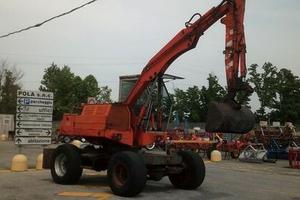 MACCHINA OPERATRICE SEMOVENTE ARGENTERIO 760