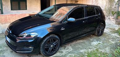 Volkswagen  Golf 7 Metano