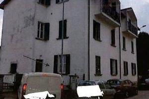 Immobile in asta di 91 m² con 3 locali e box auto 