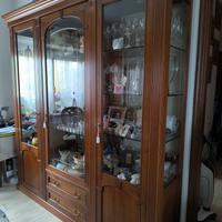 Vetrina in Direttorio Francese 