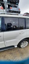 MITSUBISHI PAJERO 2010 - PORTA POSTERIORE SINISTRO