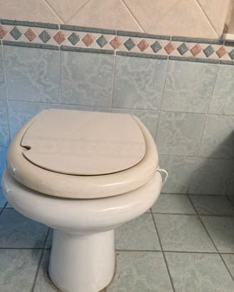 Vaso WC in Ceramica