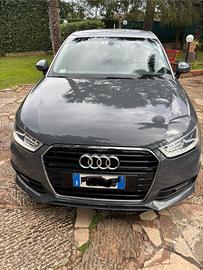 Audi A1 sportback 1.4 Tdi s line
