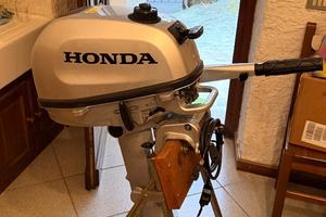Honda BF 6 cv fuoribordo