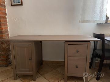 Scrivania Hemnes