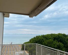 Fronte mare Piazza Mazzini Jesolo