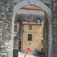 Casetta in montagna in suggestivo contesto storico