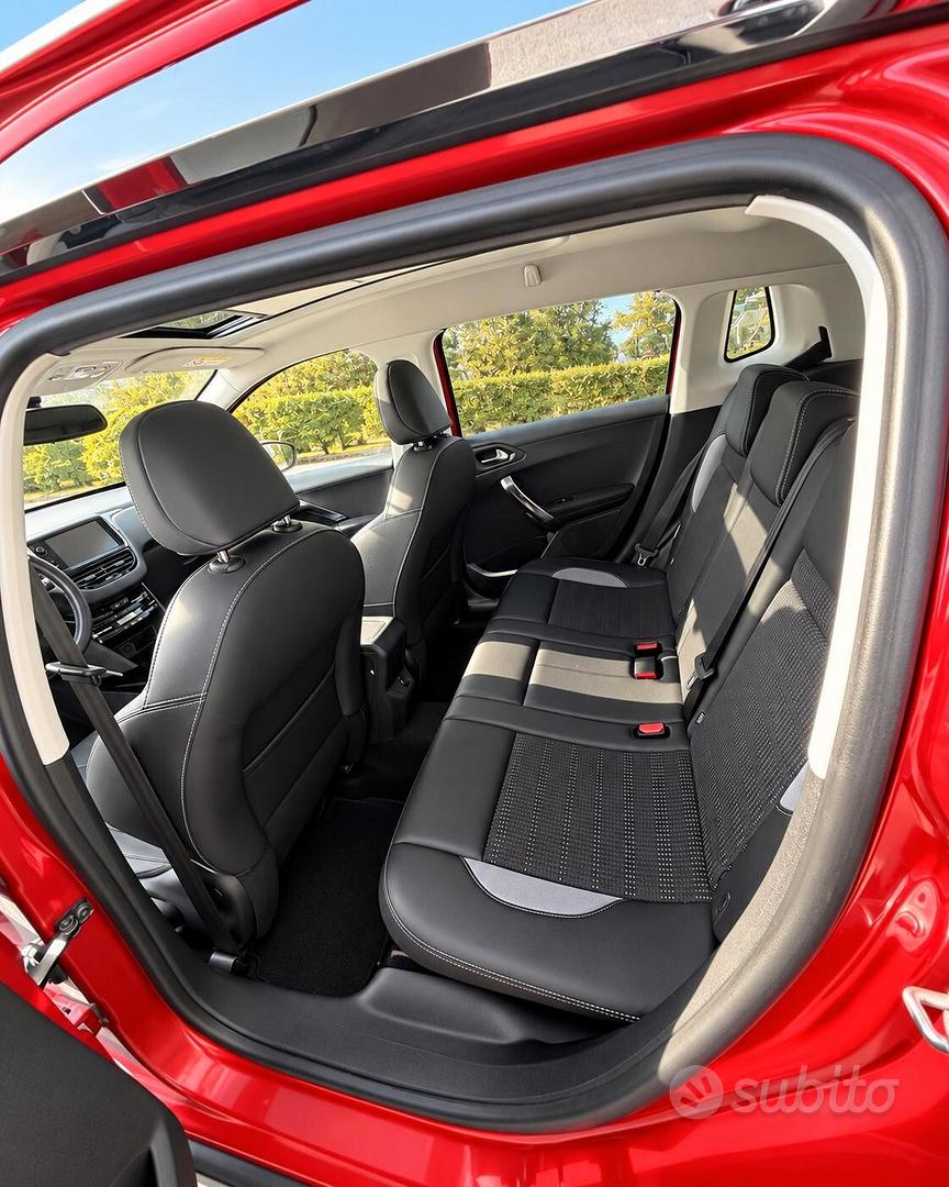 Peugeot 2008 2016 photo 4