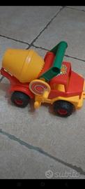 camion betoniera 