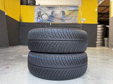 2 Gomme Michelin 205/40R18 Invernali 85% Residui