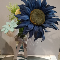 Composizione di fiori in stoffa