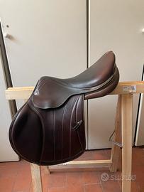 Sella Equipe Carbon EK 26 17.5” da salto marrone