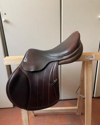 Sella Equipe Carbon EK 26 17.5” da salto marrone