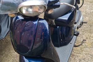 scooter Scarabeo Aprilia