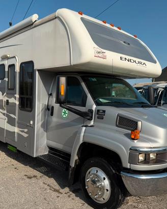 CAMPER MANZARDATO 6 POSTI LETTO CON AVANCORPO