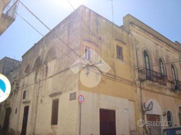 CASA INDIPENDENTE A ALEZIO