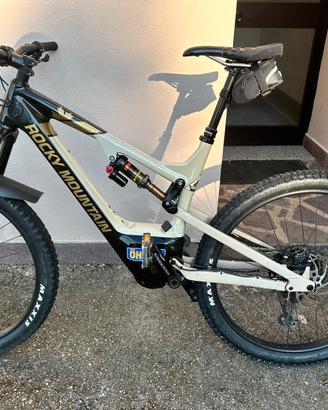 Ebike Rocky mountain altitude c50