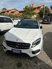 Merceds gla 2018 night edition . Full optional.