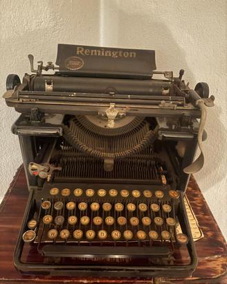 Macchina da scrivere Remington d’epoca