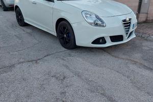 Alfa Romeo Giulietta dna 2010