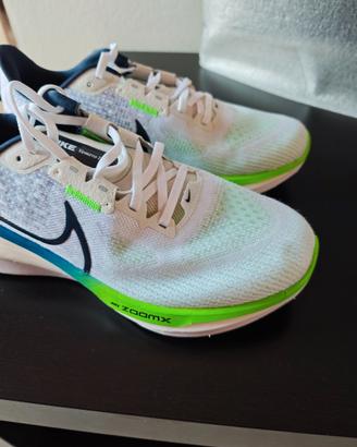 Nike Vomero 17 **nuove!!