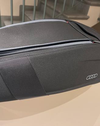 Borsa Audi