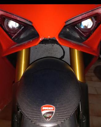 panigale v4s 