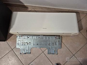 Daikin emura 9000btu