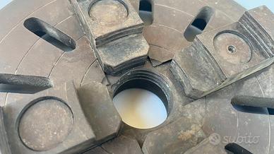 Mandrino a 4 griffe indipendenti