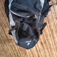 zaino deuter  per ciclismo e outdoor