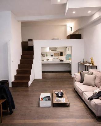 Loft di design ristrutturato - zona Città Studi