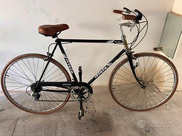 Atala vintage