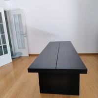 Tavolo di design. CASSINA