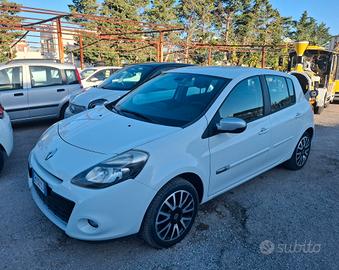 Renault Clio 1.2 16V 5 porte Dynamique