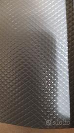 plastica per pavimenti 