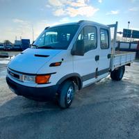 Iveco Daily 35C10 cassone fisso doppia cabina