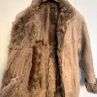 Cappotto lungo in montone shearling beige