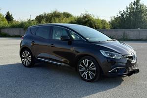 Renault Scenic 1.6. edc 160 cv Initiale Paris