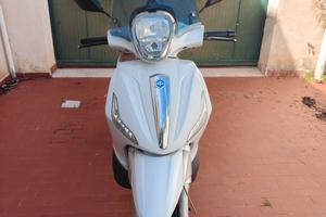 Piaggio Beverly 125 – 2012 