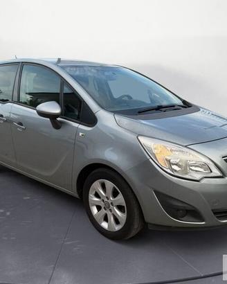 Opel Meriva 1.4 Turbo 120CV b-color Panoramic