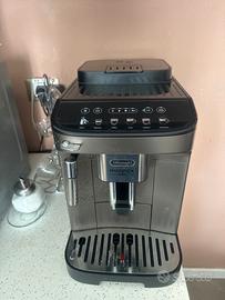 Macchina del caffe’ Delonghi Evo