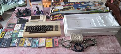commodore 64 piu datassette piu giochi e joistick